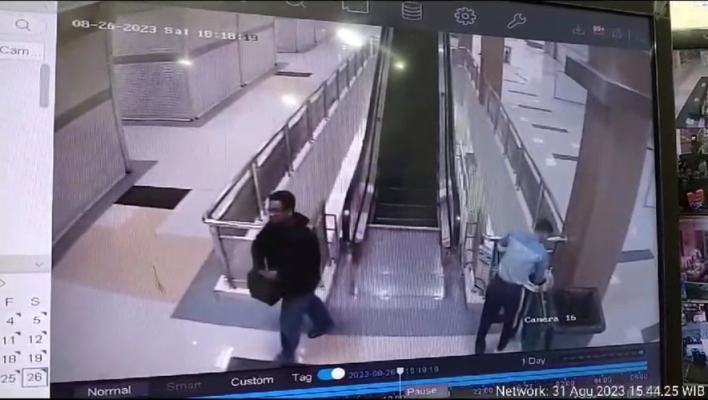 Gak Ada Akhlak! Pemuda Surabaya Curi Uang Rp25 Juta Buat Judi Slot, Sehari Ludes