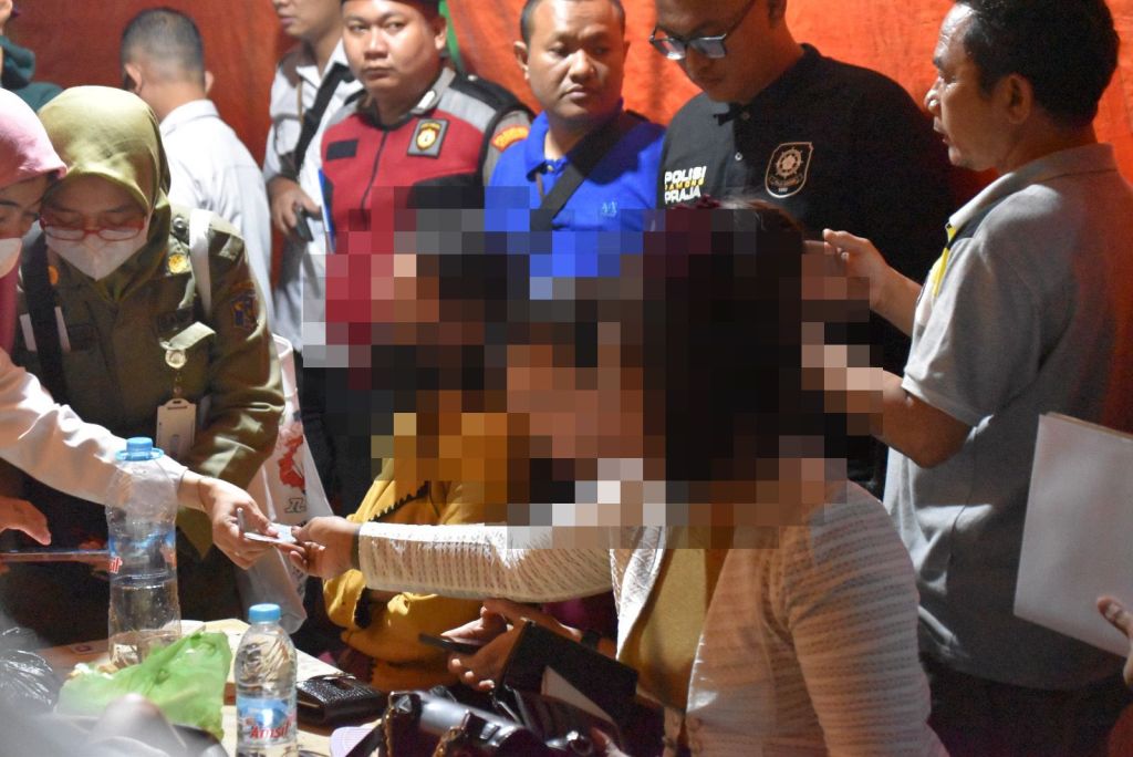 Warung Pangku Surabaya Utara Kembali Digerebek Satpol PP, 2 Pemandu Lagu Diamankan