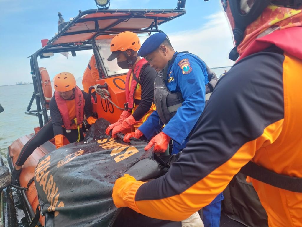 Nahkoda TB Warso Ditemukan Tewas di Alur Pelayaran Barat Surabaya