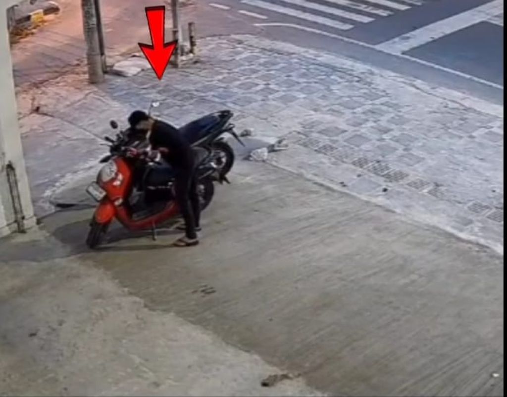 Berniat Beli  Takjil, Motor Dicuri Maling