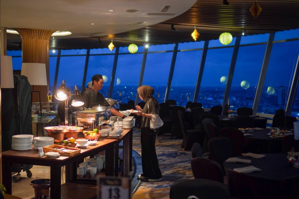 Ramadan Makin Berkesan di DoubleTree by Hilton Surabaya, Sajikan Iftar Premium hingga Hadiah Menginap di Presidential Suite