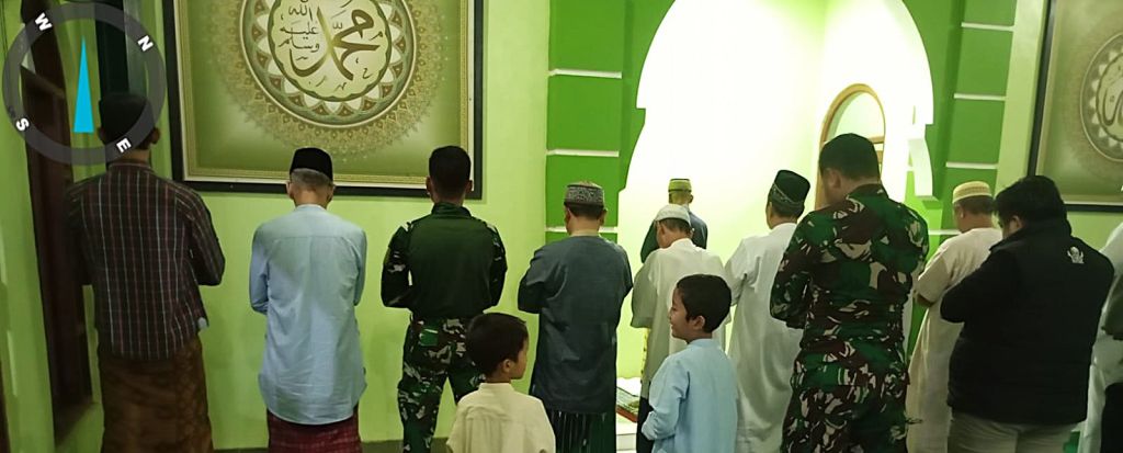 Satgas TMMD Kodim 0508/Depok Pererat Silaturahmi Lewat Tarawih Bersama Warga