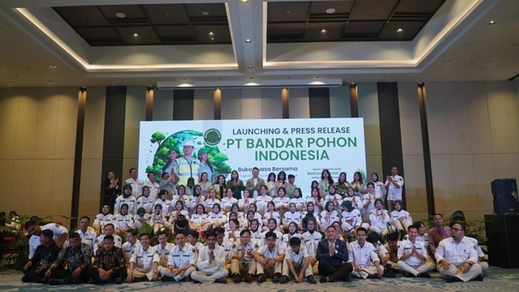 Hizrah Bacan Rilis Bandar Pohon Indonesia: Bisnis Hijau dari Keprihatinan Lingkungan hingga Peluang Ekonomi