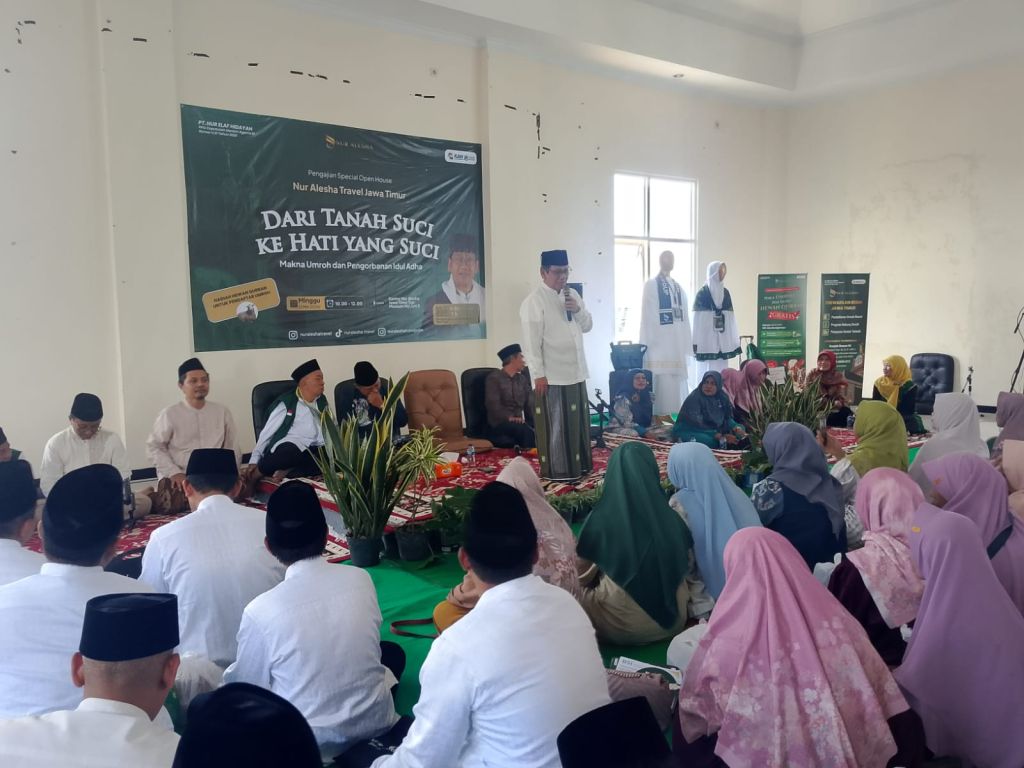 Pengajian Akhir Pekan Nur Alesha, Ratusan Jamaah Diajak Mantapkan Niat ke Tanah Suci