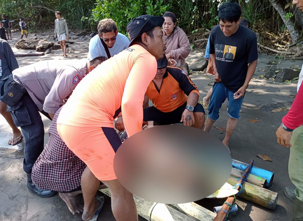 Wisatawan Domestik Tewas Tergulung Ombak Pantai Pekutatan Bali