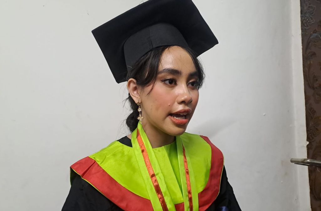 Wisudawati Terbaik Unesa Teliti Peradilan Khusus Kekerasan Seksual